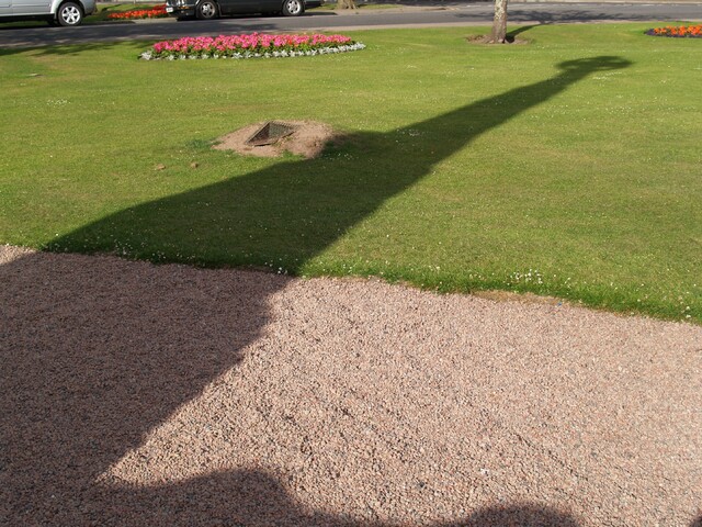 NH64SE0097 - War Memorial AJP_11.JPG