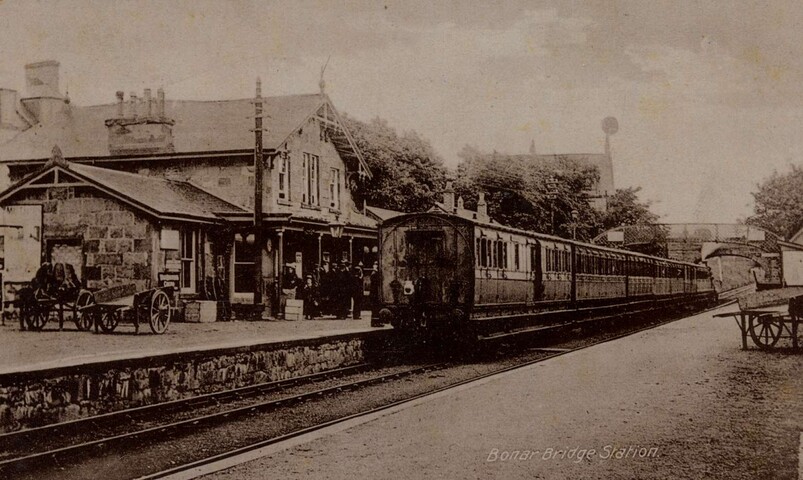 NH69SW0075 - Bonar Bridge Station.JPG