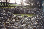 NH74SE0003 - Balnuaran of Clava, cairn05.jpg
