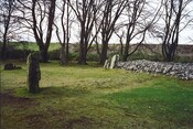 NH74SE0003 - Balnuaran of Clava, cairn07.jpg