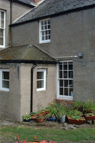 NH76NE0160 - SydneyHouse5.JPG