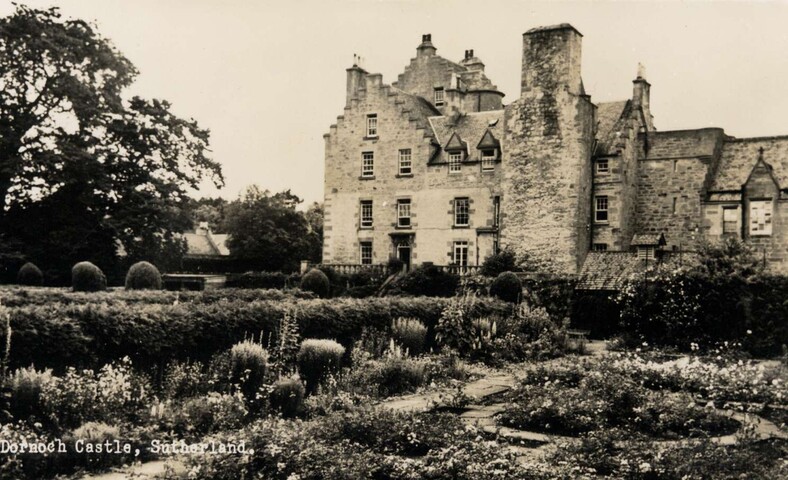 NH78NE0006 - Dornoch Castle Rear.JPG