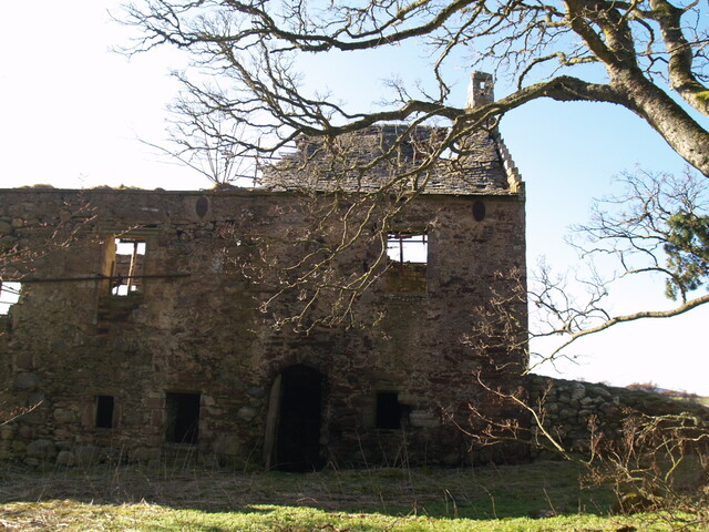 NH79NE0020 - Skelbo Castle 28.JPG