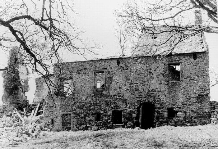 NH79NE0020BW03.jpg