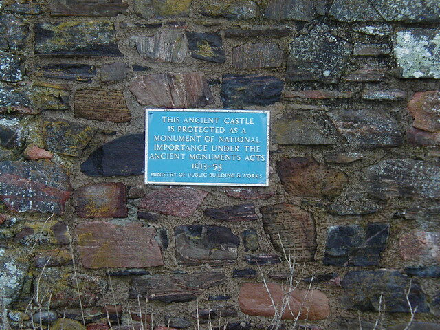 NH85SE0010 - Rait Castle Nairn8.JPG