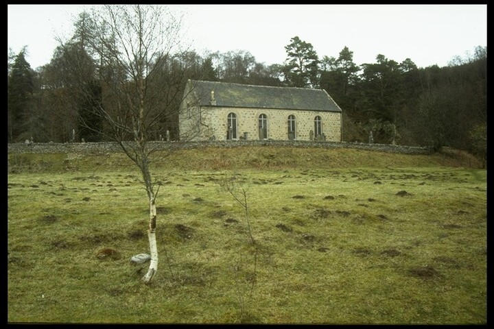 NH94NE0003 - Ardclach Old Parish Church and Burial Ground 1.jpg