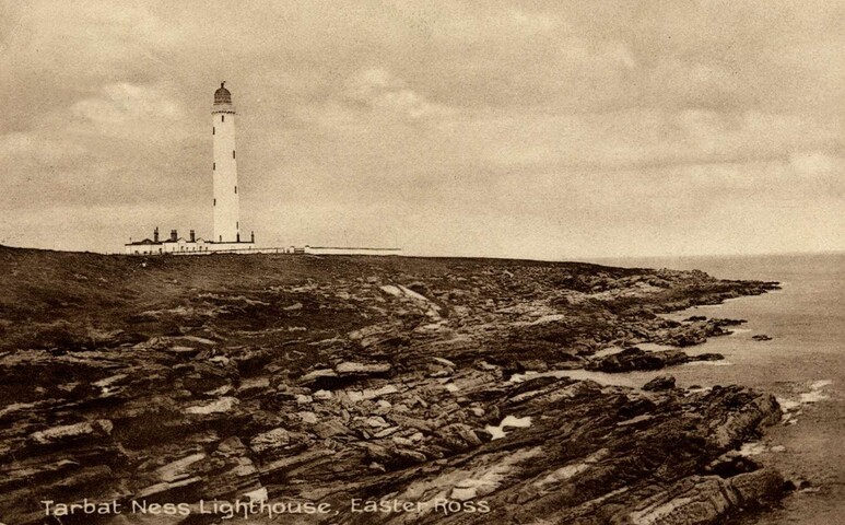 NH98NW0019 - Tarbat Ness Lighthouse 1911.jpg