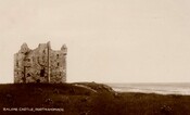 NH98SW0001 - Portmahomack Ballone Castle.JPG