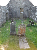 NM68NE0001 St Maelrubhas Chapel (april 07) 7.JPG