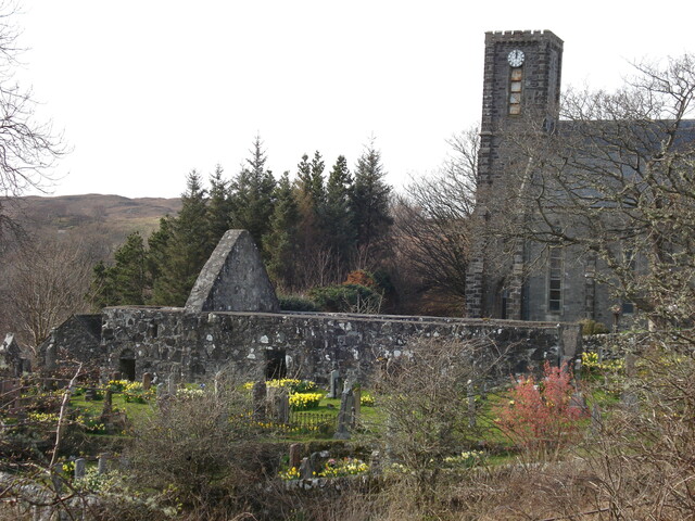 NM68NE0001 St Maelrubhas Chapel (april 07).JPG