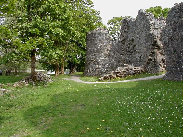 NN17NW0001 - InverlochyF 14-5-01.jpg
