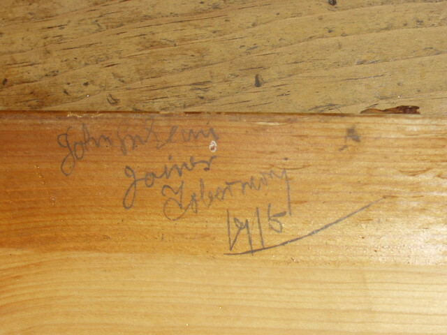 Joiner's mark from doorframe.JPG