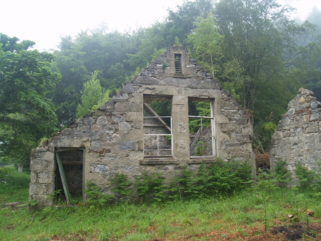 256919 867212 - E facing elevation.jpg
