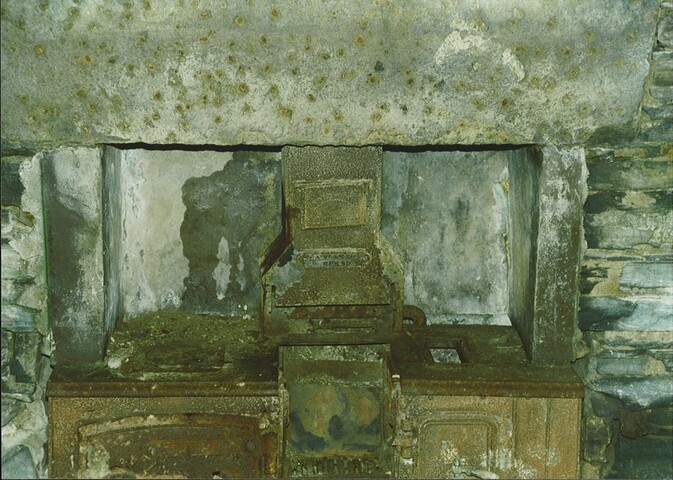 ND 1165 5223 - cottage stove at Achlibster1.jpg ND 1165 5223 - cottage stove at Achlibster1.jpg