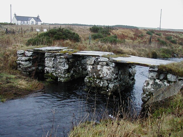 Bridge by Burnside of Reisgill 060105.JPG
