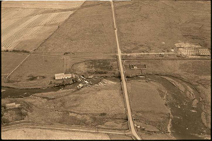 HC_ARCH2_1981-82_82081027.jpg