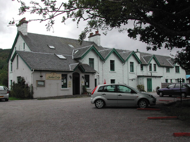 2. Lodge.JPG