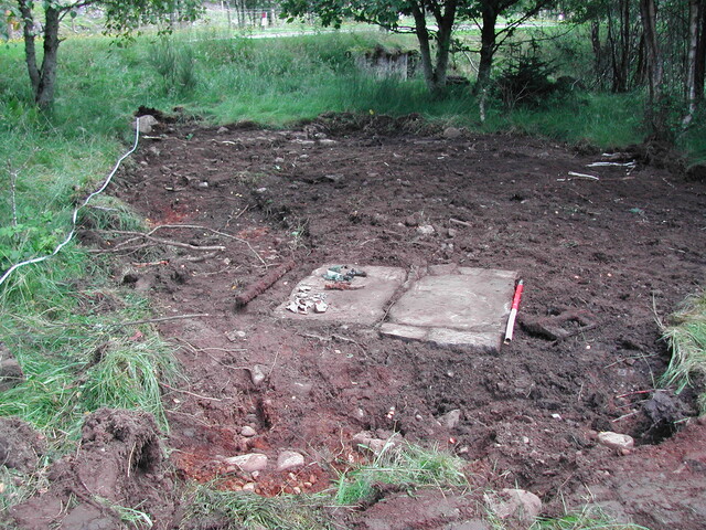 30 Trench 8.JPG