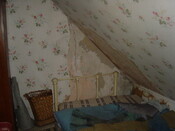 04 - Bedroom 1.JPG