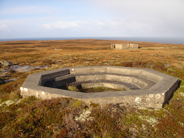 gun emplacement MHG34583.JPG