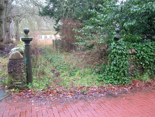 23 railings.JPG