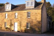 1  2006 Sule Skerry front on Castle Street.JPG