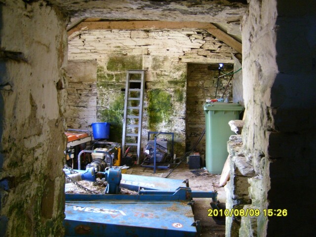Photo 13 - Internal View into Rear Extension.JPG