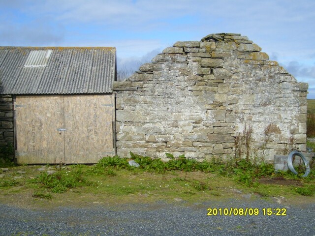 Photo 7 - South Gable Elevation.JPG