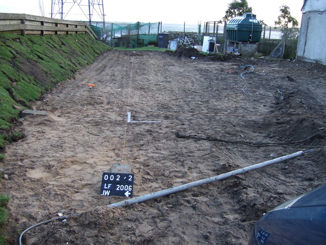 002-2.JPG