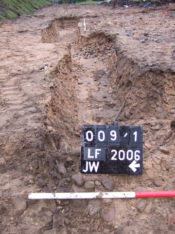 009-1B.JPG