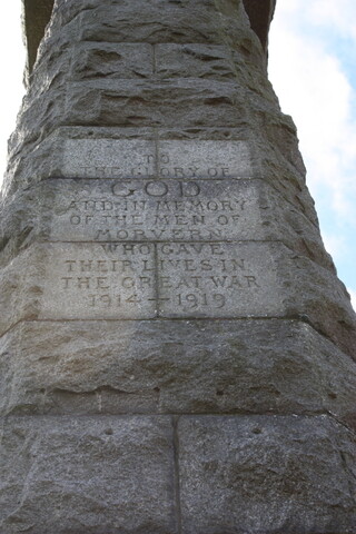 JMBriscoe_EOS450_IMG4191-09_03_2010-14_37_09 Lochaline War Memorial_1.JPG