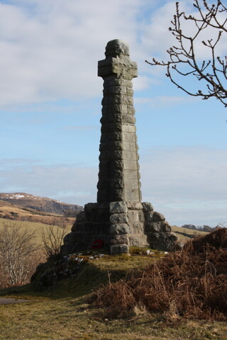 JMBriscoe_EOS450_IMG4200-09_03_2010-14_39_22 Lochaline War Memorial_1.JPG