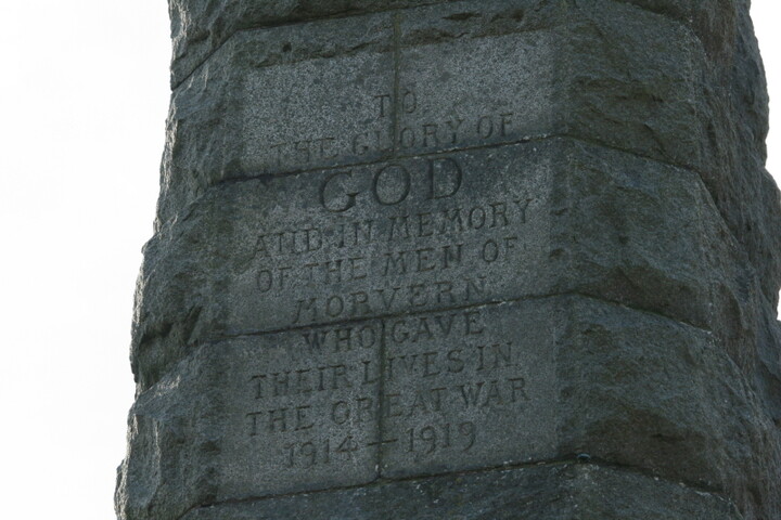 JMBriscoeEOS400DIMG001305-09_03_2010-14_45_31 Lochaline War Memorial_1.JPG