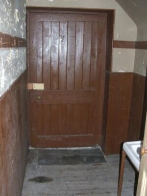 Entrance.jpg