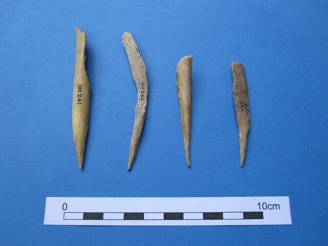 X.HM 240-244 (2).JPG