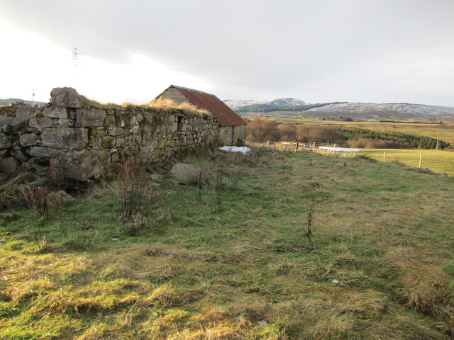 013 North West view showing Croft House and Barn North elevation.JPG