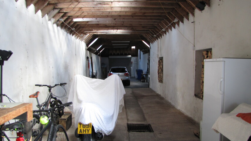Easter Little Urchany Steading 30 May 2010 (8).JPG