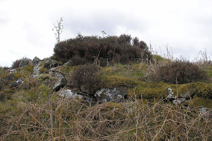 nostie dun MHG9251 (east end wall).jpg
