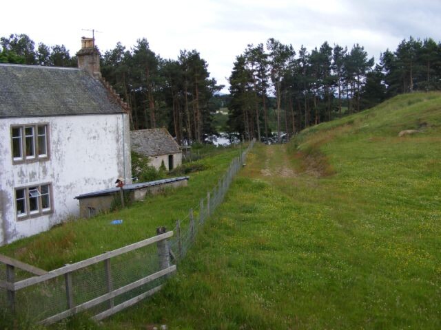 View of manse and outhouse from north-east.jpg