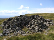 Healaval Mhor Cairn 2.JPG