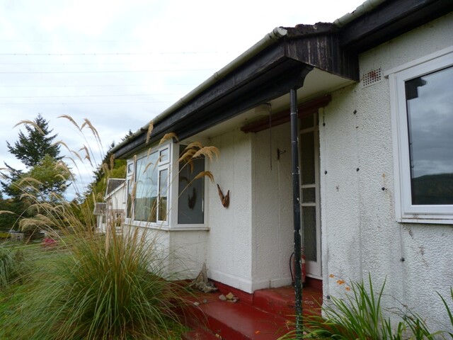 Photo 11 - West side of building.JPG