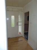 Photo 16 - Main entrance.JPG