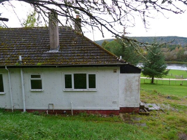 Photo 6 - Building.JPG