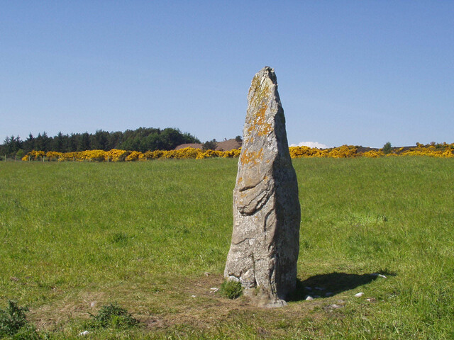 Dornoch Stone From NW.jpg