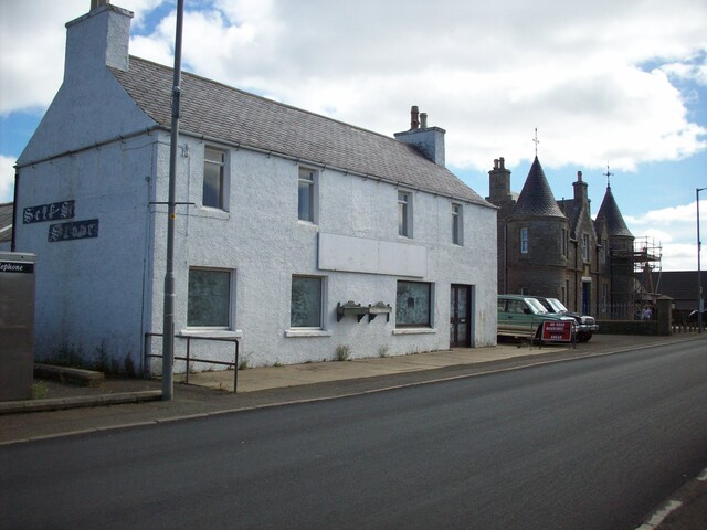 Castletown Main Street shop.jpg