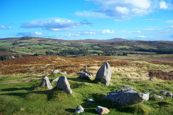 Ord Hill S.Cairn SE.jpg