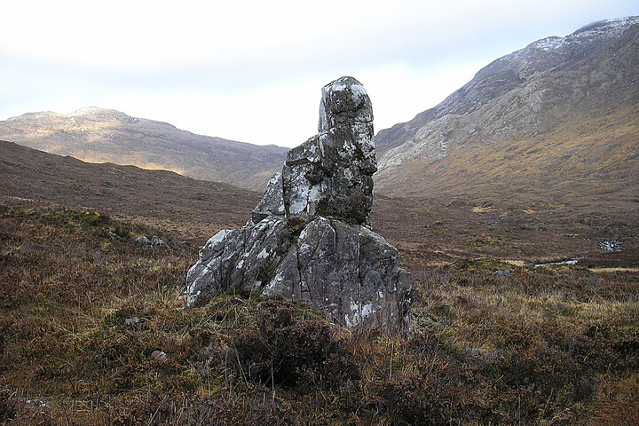 fionn stone MHG7946 (looking N).jpg