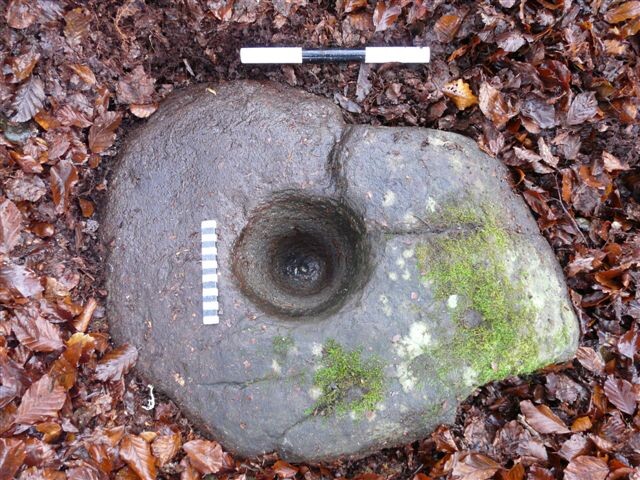 Knocknagael George leslie and the Arpafeelie Stone 022011 018.JPG