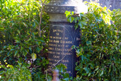 inside-detail-1.jpg