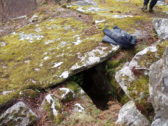 238459 858022 rockshelter at Soulmarksie (NoSAS site) access to chamber.JPG